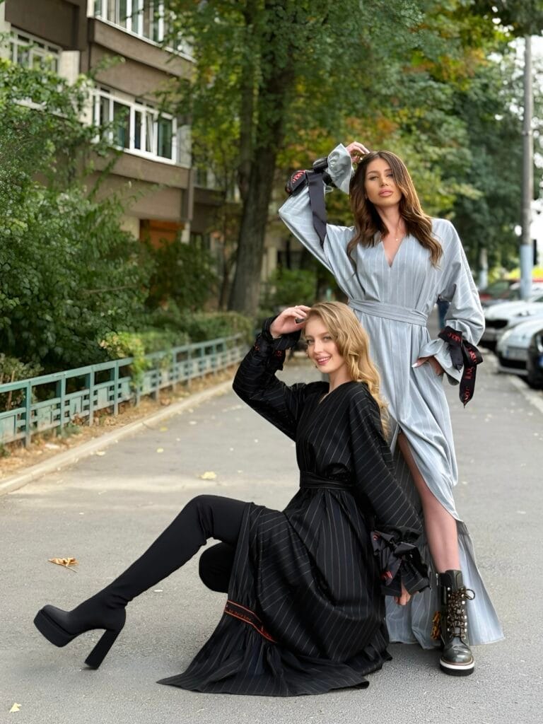 Rochie Adams, stofa, Negru cu dungi photo review