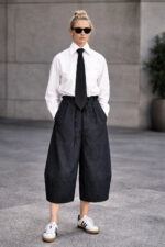 Set pantaloni Ballonique si cravata, din denim, Negru - imagine 3