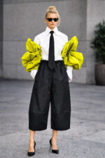 Set pantaloni Ballonique si cravata, din denim, Negru - imagine 2