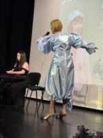 Rochia Ice Blue, din tafta bleu cu mâneci statement și cordoane ajustabile - imagine 5